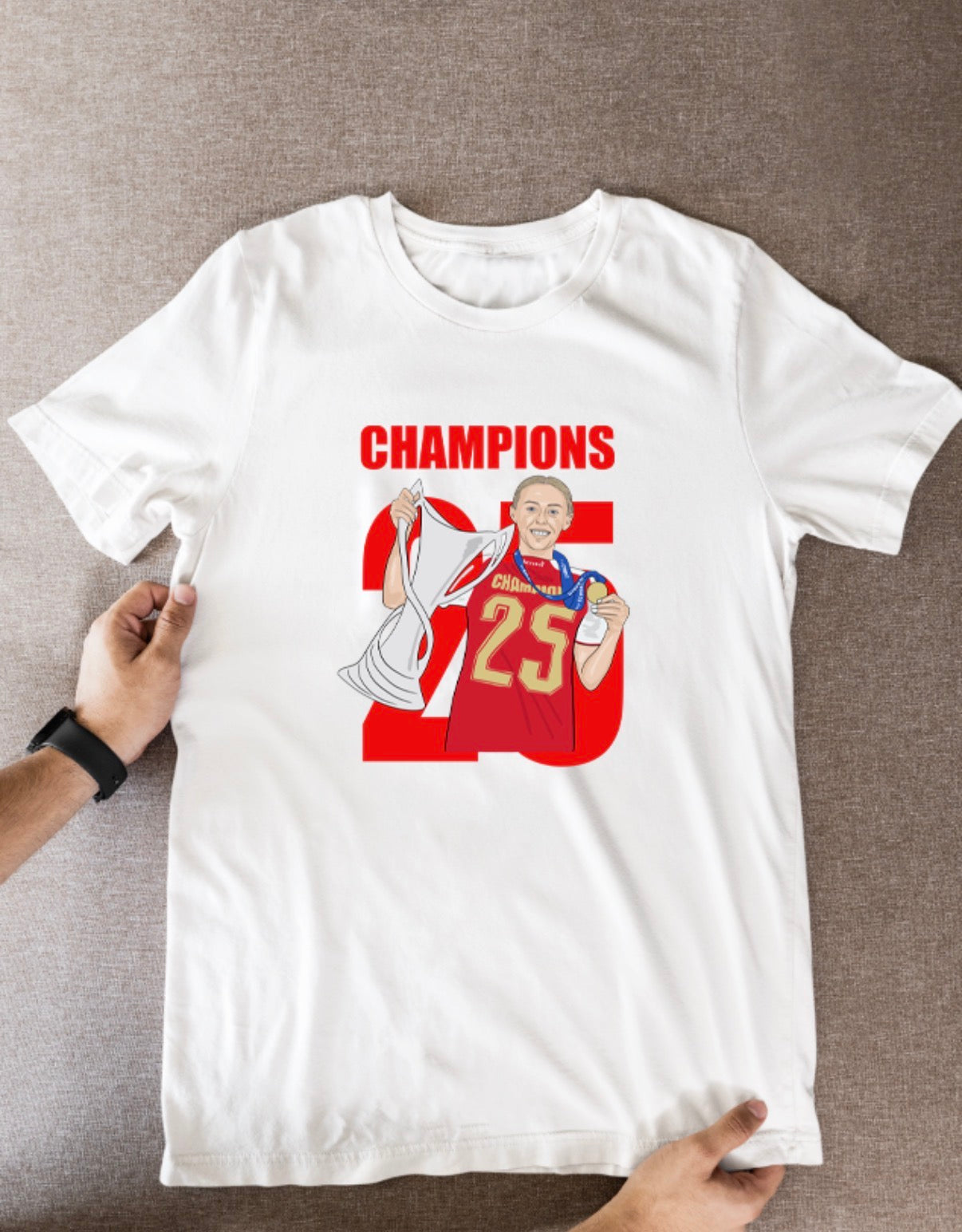 Chloe Kelly Arsenal Women’s T-Shirt: Cartoon Graphic Soccer Fan Wear