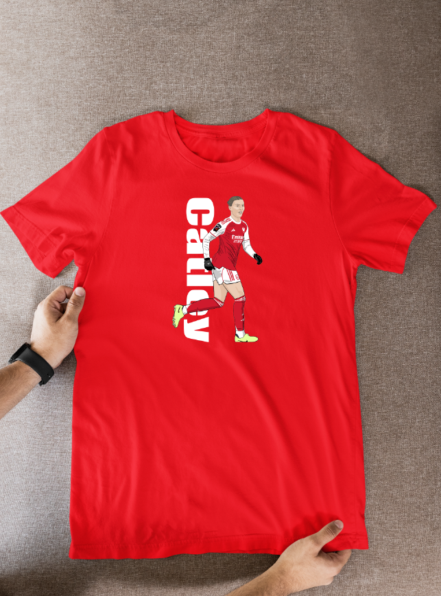 Stephanie Catley Arsenal T-Shirt: Cartoon Graphic Soccer Fan Wear for Women